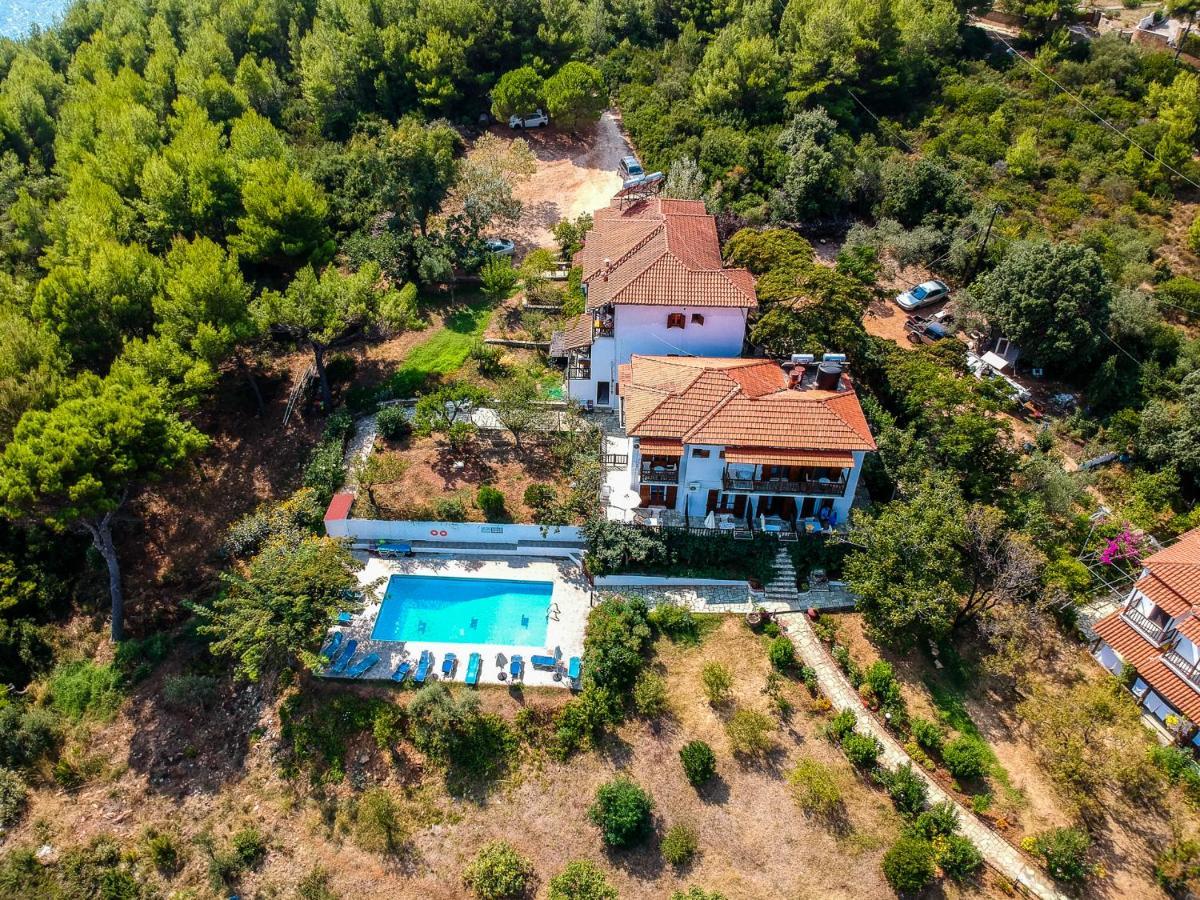 Studios Avra Agios Georgios  Buitenkant foto
