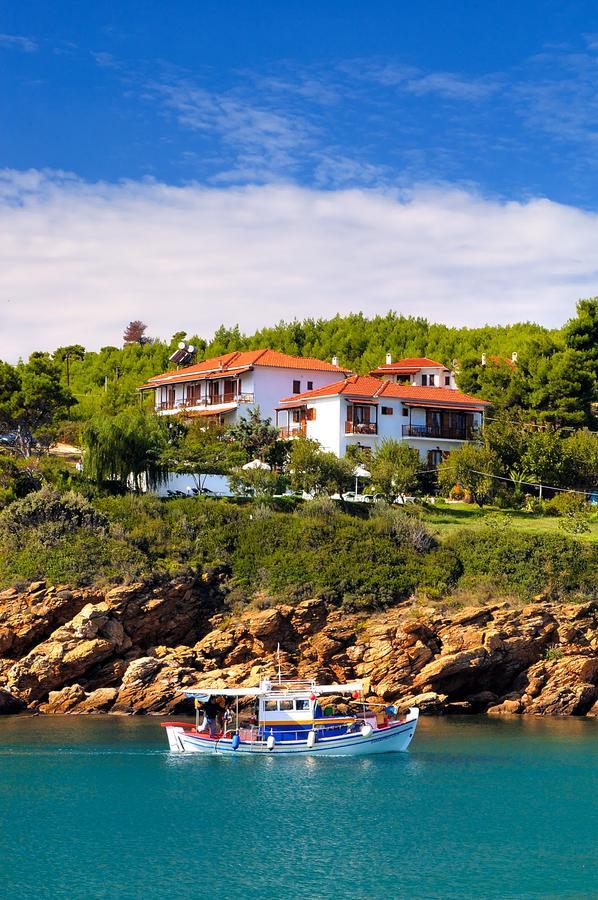 Studios Avra Agios Georgios  Buitenkant foto