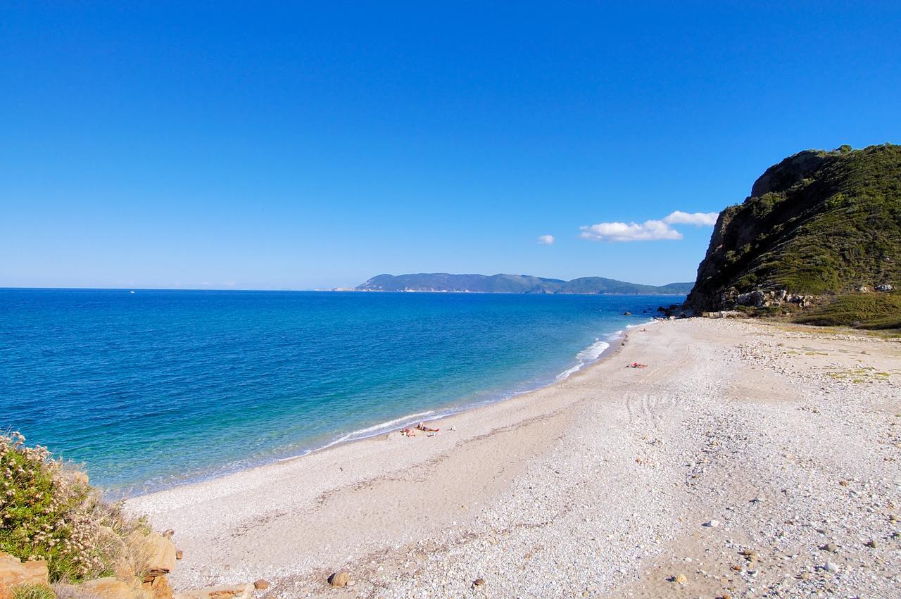 Studios Avra Agios Georgios  Buitenkant foto