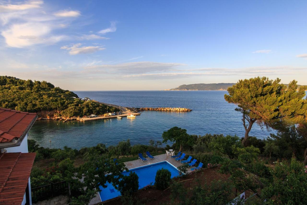 Studios Avra Agios Georgios  Buitenkant foto
